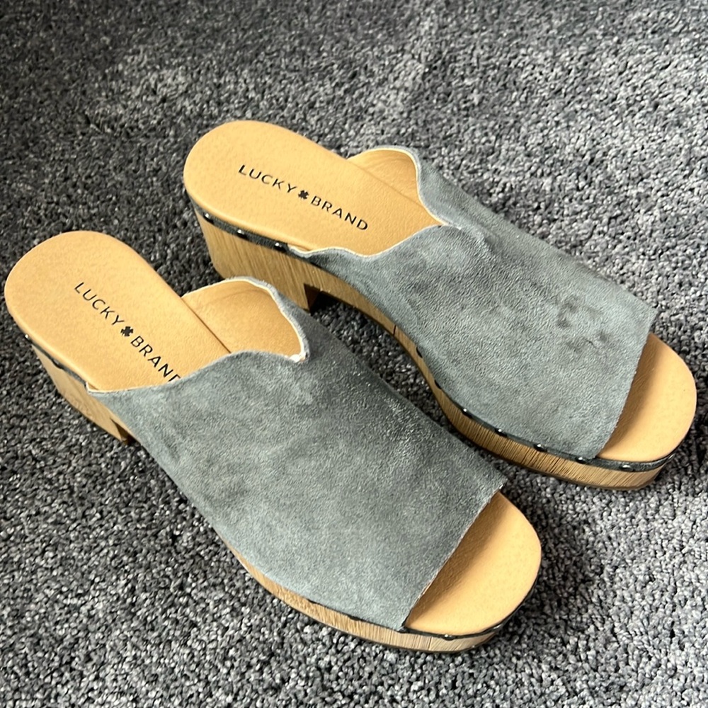 Lucky brand shoes